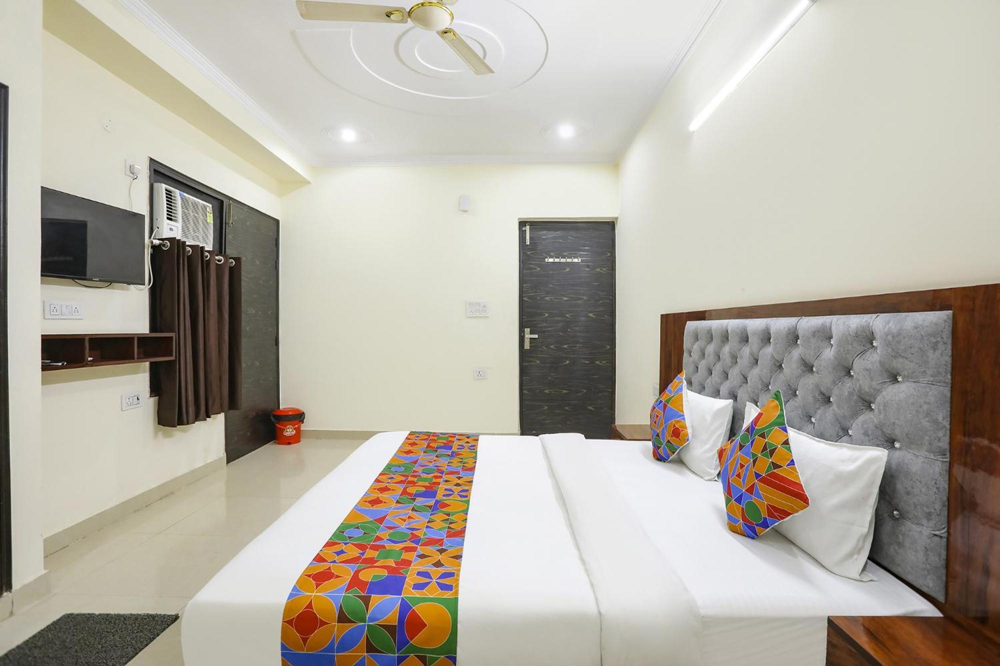 Fabexpress Asp Royal Residency Inn- Janakpuri Delhi  Exterior photo