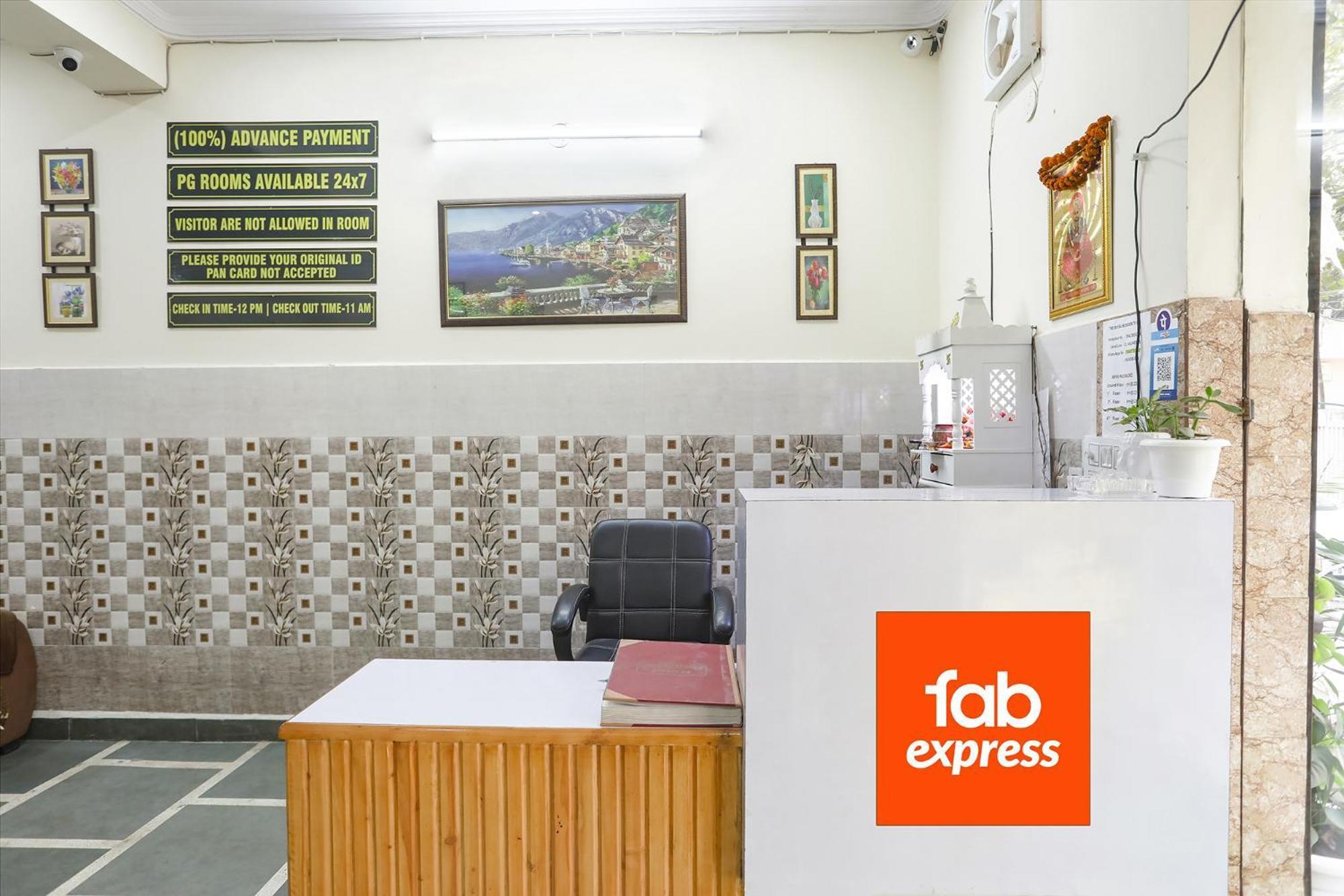 Fabexpress Asp Royal Residency Inn- Janakpuri Delhi  Exterior photo